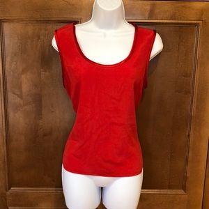 Silk St. John Boutique shell